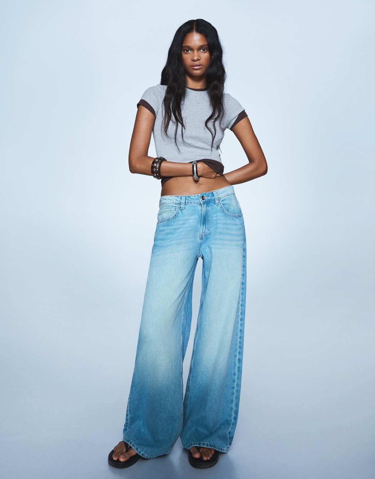 Bershka Wide-leg jeans in blue
