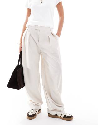 wide leg pleated front tailored pants in ecru-Neutral