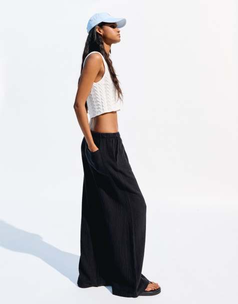 Bershka Wide-leg rustic double cloth trousers in black