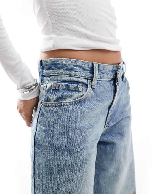 Bershka wide leg skater jeans in washed light blue, 3 of 5
