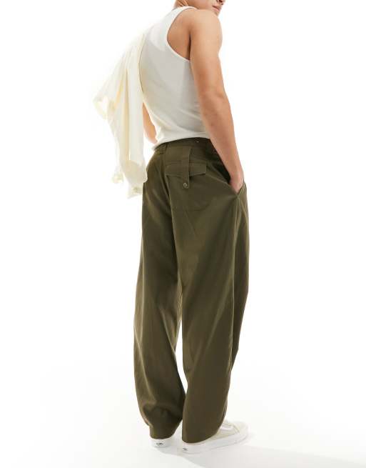 Bershka wide leg tailored cargo trouser in khaki, 3 of 5