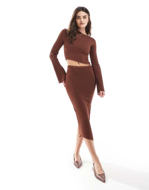 Bershka wide ribbed asymetric knitted top and trousers co-ord in brown - view 1
