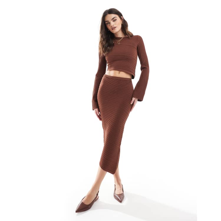 Bershka wide ribbed knitted maxi skirt in brown - part of a set | ASOS
