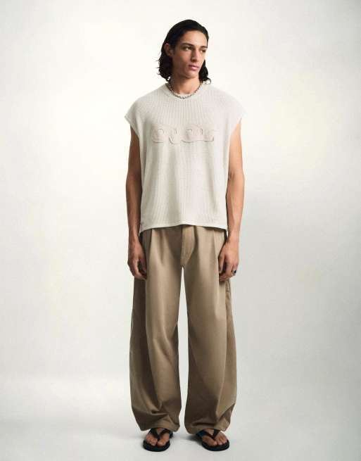 Bershka Worker T-shirt med patch i beige, 2 af 6