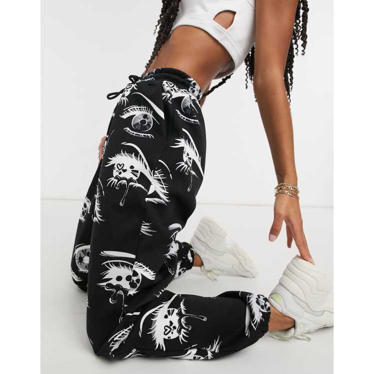 Pantaloni billie 2025 eilish bershka