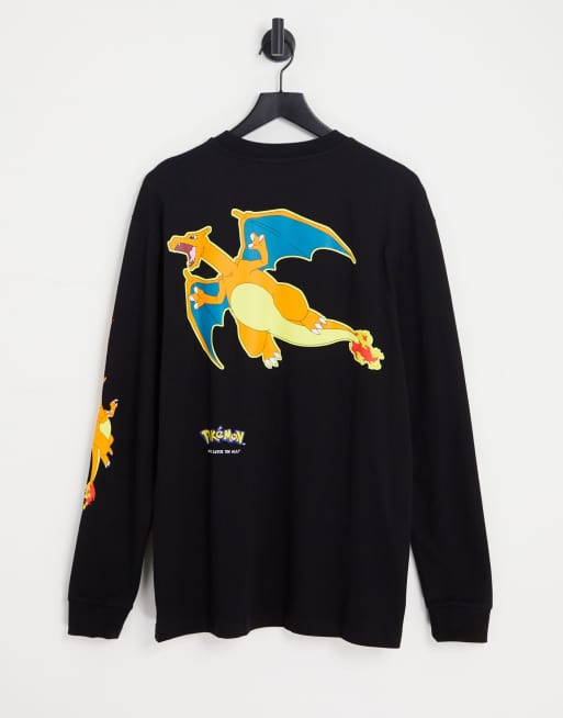 Ajuste suspicaz solidaridad Bershka x pokemon t-shirt with long sleeves and back print in black | ASOS