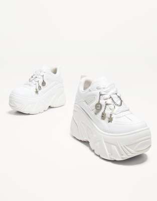 Xl platform trainers with charms 