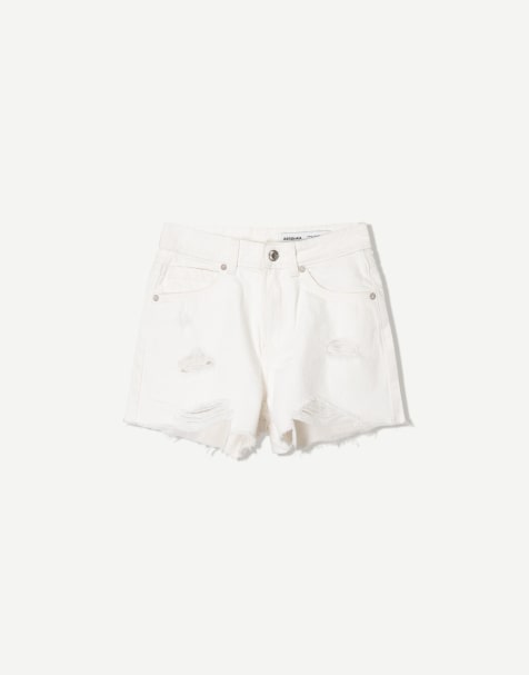 Bershka – Zerrissene Jeansshorts in Weiß - view 1