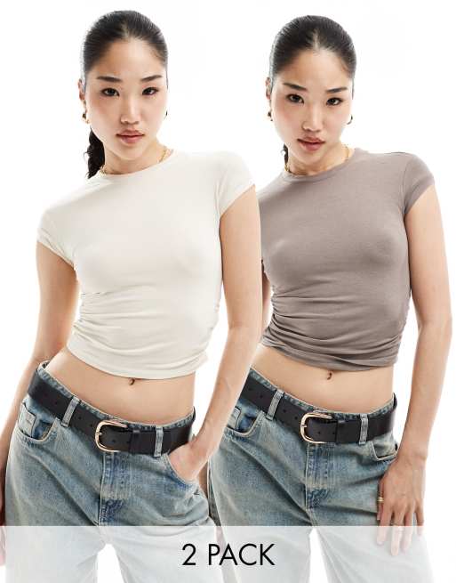 Bershka – Zestaw 2 marszczonych z boku krótkich T-shirtów w kolorach kremowym i khaki