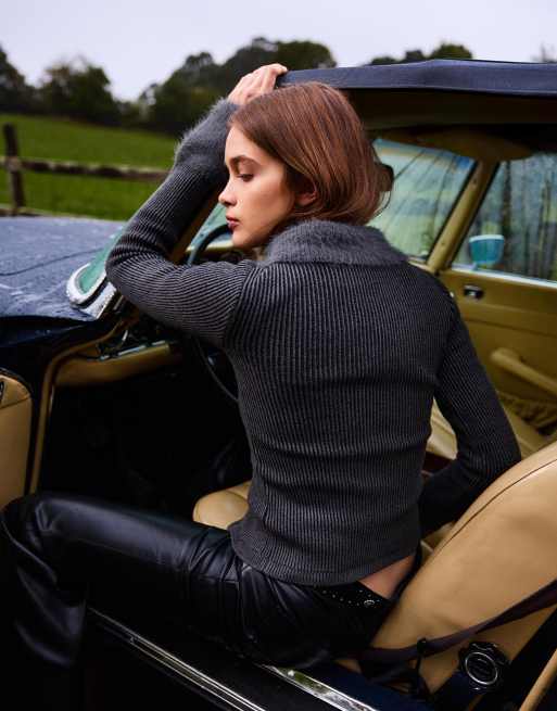 Bershka Zip-up cardigan with faux fur collar in grey