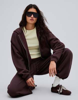 Zip Front 3
