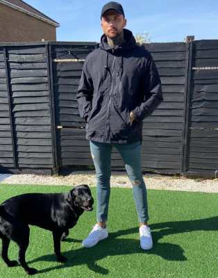 black zip up windbreaker