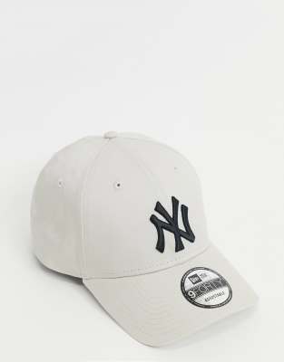 фото Бежевая кепка new era 9forty ny-бежевый