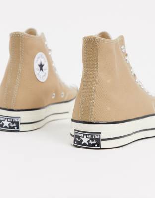 converse chuck 70 hi trainers in sand