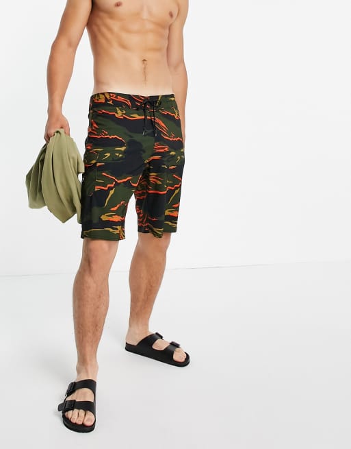 Billabong - All Day Pro - Højtaljede shorts i camouflage-print