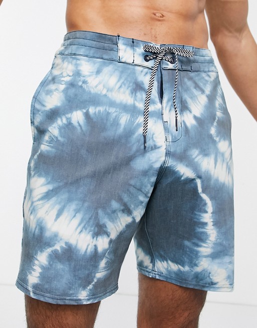 Billabong All Day Riot shorts in blue