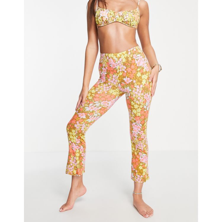 Billabong Going High beach pants in retro floral print