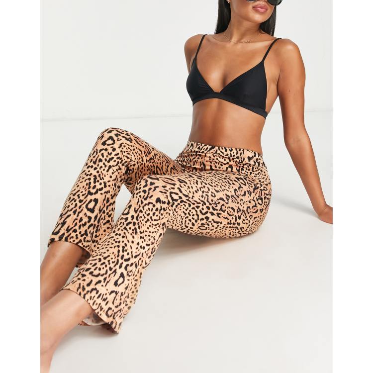 Billabong Going High pants in leopard print