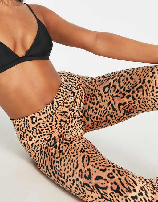 Billabong Going High pants in leopard print