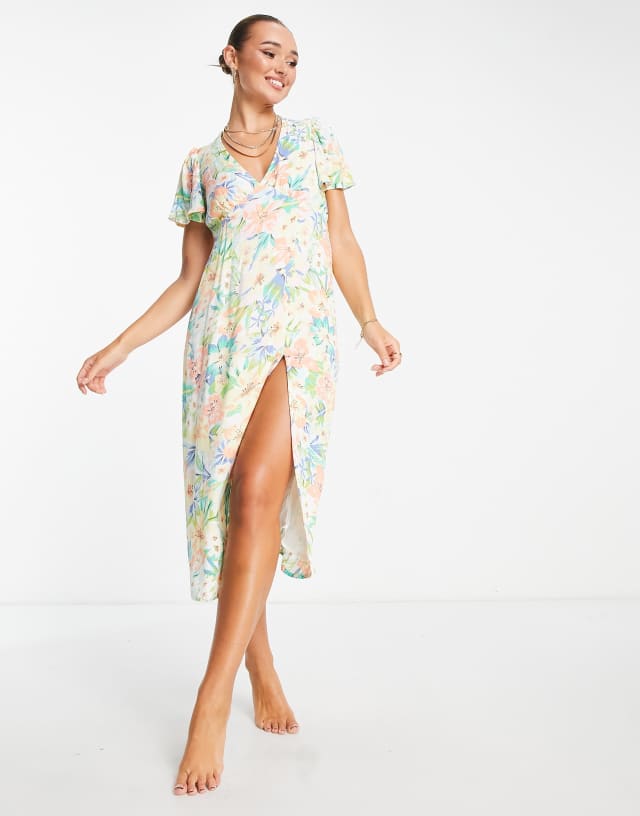 Billabong Jet Set beach maxi summer dress in multi floral