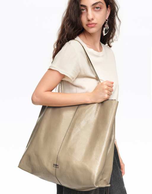 Bimba Y Lola grand cabas brillant en cuir couleur sauge, 6 de 6