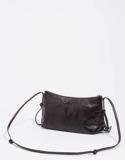 Bimba Y Lola kleine Leder-Umhängetasche in Espresso, 4 von 5
