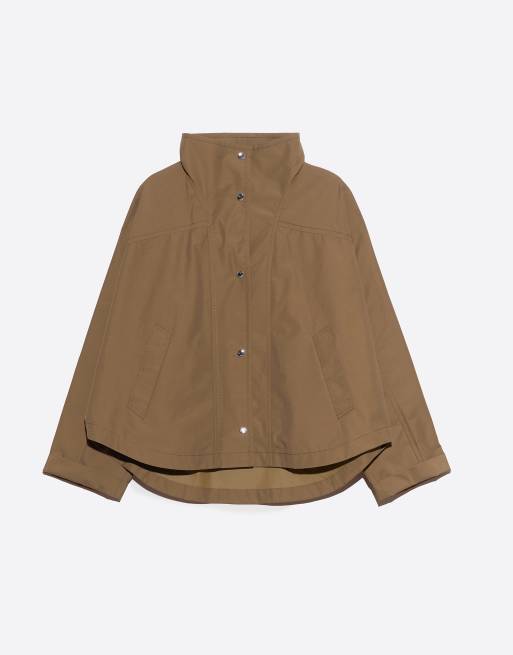 Bimba Y Lola kurze Trenchjacke mit Fledermausärmeln in Hellbraun, 6 von 6