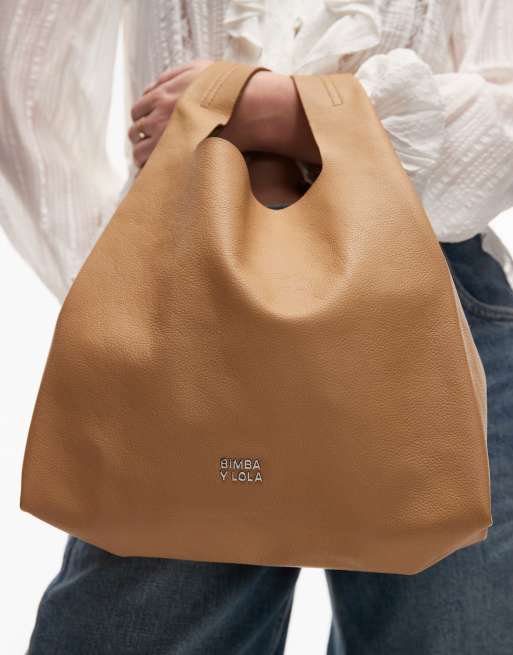BIMBA Y LOLA – Mittelgroße Paperbag-Tasche aus Leder in Sahara-Braun, 3 von 4