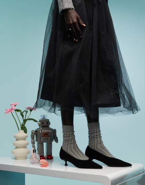 BIMBA Y LOLA pointed court kitten heels in black - view 1