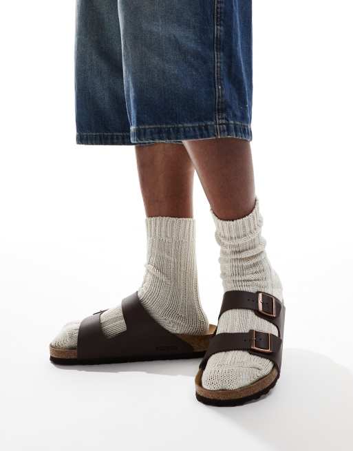 Valt birkenstock groot online of klein