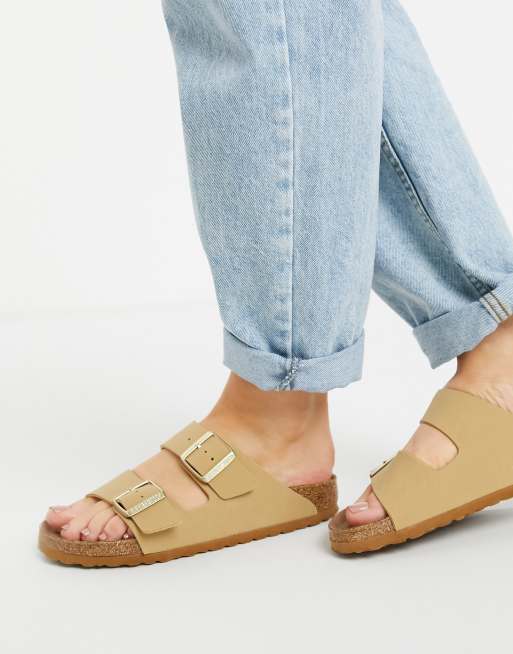 Cream hot sale birkenstock sandals