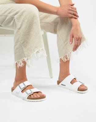 Birkenstock Arizona flat sandals in white - ASOS Price Checker