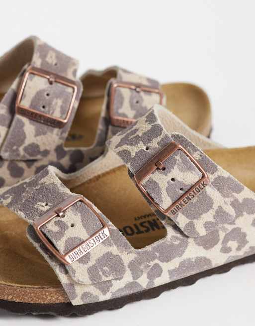 Birkenstock Arizona narrow fit sandals in leopard print, 3 of 4