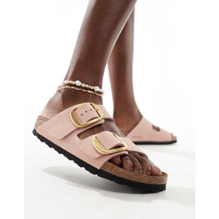 Birkenstock Arizona Sandalen aus Nubukleder in Rosa mit groBen Schnallen ASOS