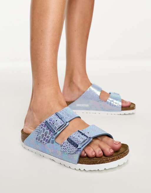 Birkenstock - Arizona - Sandalen met slangenprint in lila