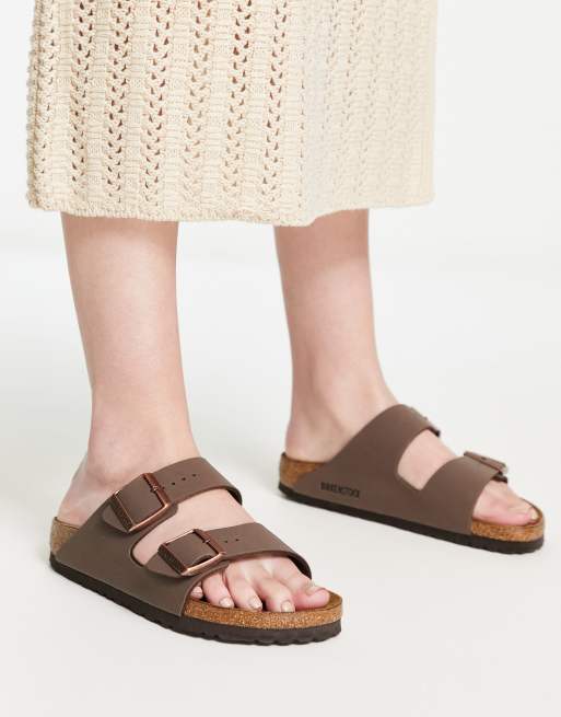 Birkenstock Arizona Sandales en imitation cuir Marron moka