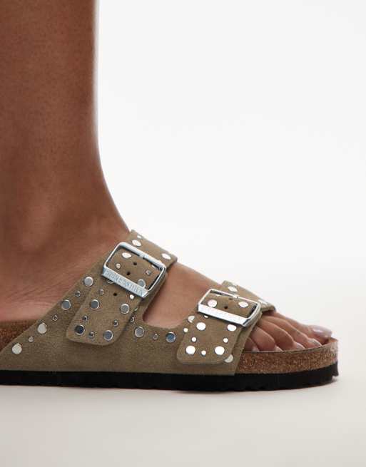 Birkenstock – Arizona – Wildleder-Sandalen in Taupe mit Nietendetails, 2 von 4