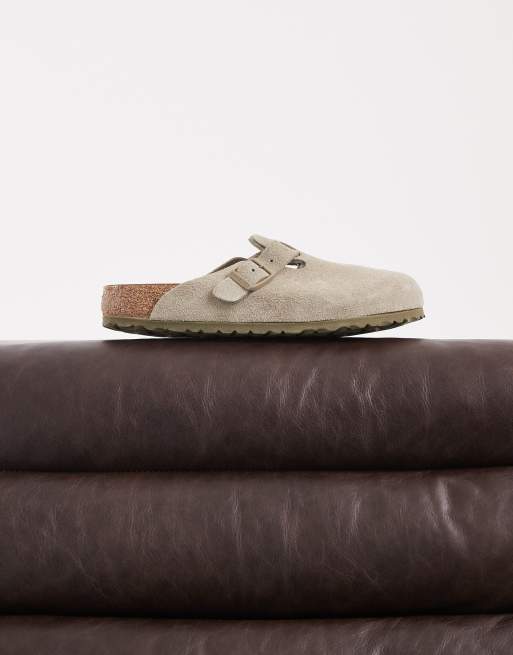 Birkenstock Boston Clogs aus Wildleder in verblasstem Khaki, 2 von 5