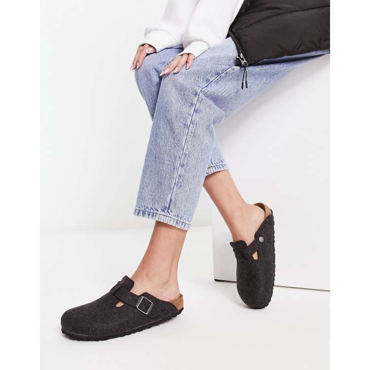 Grey felt birkenstock online clogs