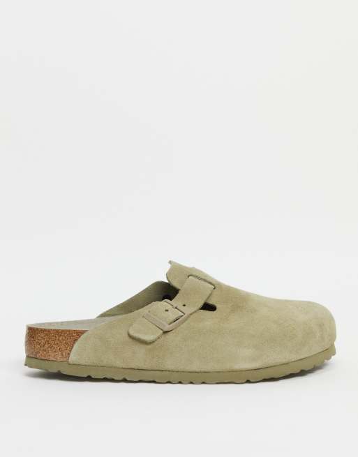 Birkenstock – Boston – Kakifärgade blekta mules i mocka