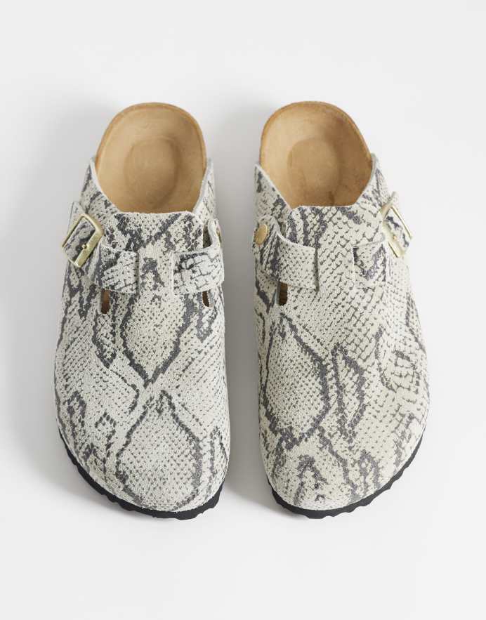 Birkenstock Boston Rivet - Zuecos con estampado de serpiente de ante