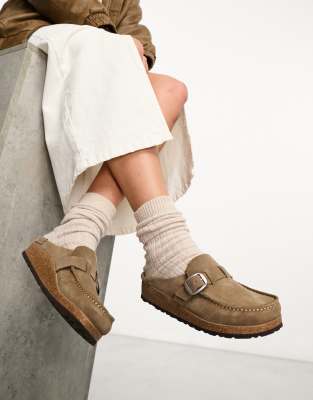 Birkenstock Birkenstock Buckley mules in taupe brown suede