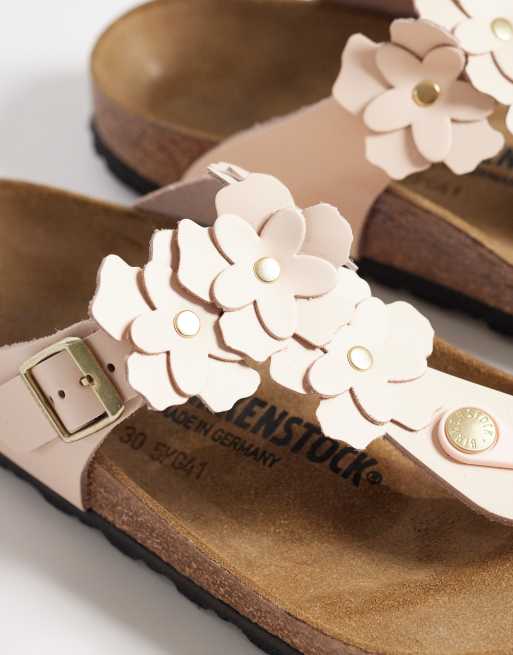 Birkenstock Gizeh Flowers sandals in light rose, 2 of 4
