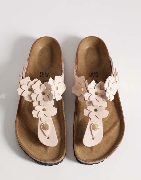 Birkenstock – Gizeh – Sandalen in Hellrosé mit Blumenapplikation - view 1