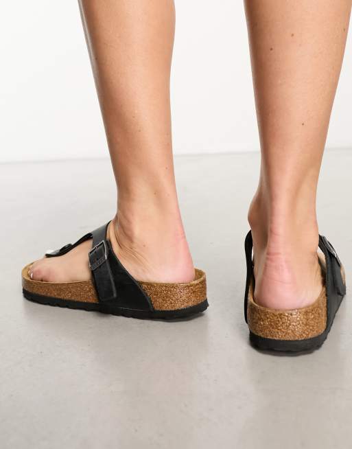 Birkenstock Gizeh sandals in black