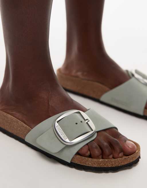 Birkenstock – Madrid – Salviagröna sandaler med stora spännen, 4 av 4