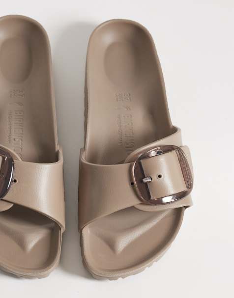 Birkenstock - Madrid - Sandalen van EVA met grote gesp in grijs taupe - view 1