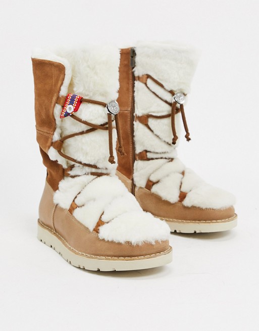 Birkenstock snow boots in beige
