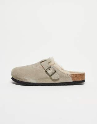 Birkenstock - Unisex - Boston - Clogs in aus Wildleder in Taupe mit Futter aus Lammfellimitat-Braun