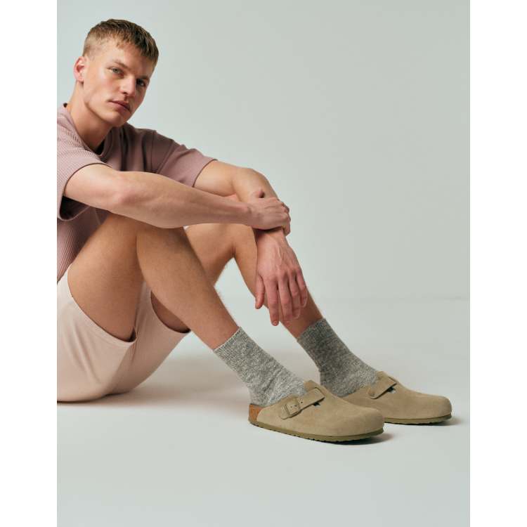 【Birkenstock】Boston Faded Khaki Birkenstock Unisex Boston clogs in faded khaki suede | ASOS